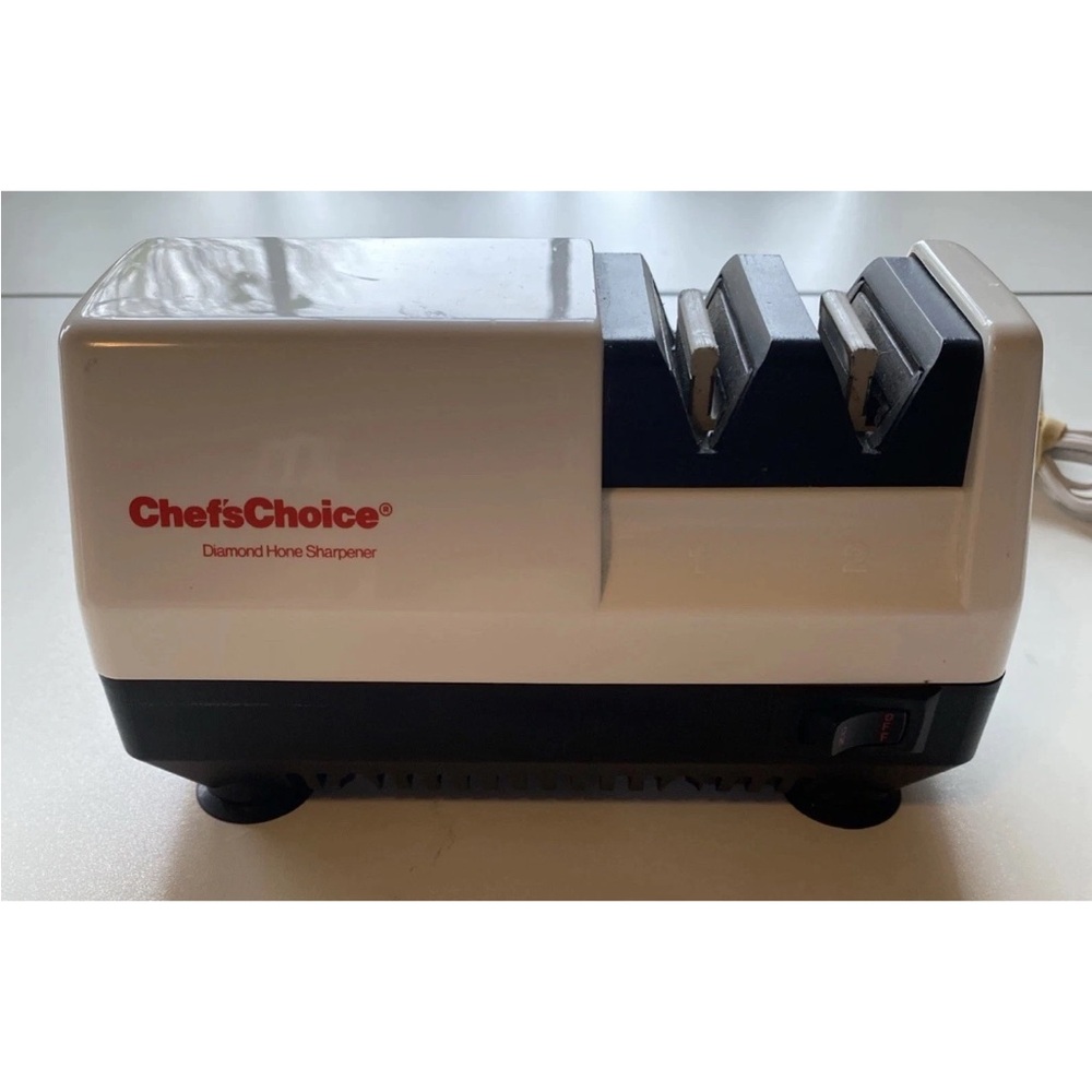CHEFS CHOICE Model 300 Electric Diamond Hone Knife Sharpener Tested